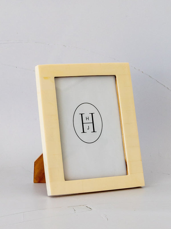 Ivory Striped Frame - HJDCR0121 - OS